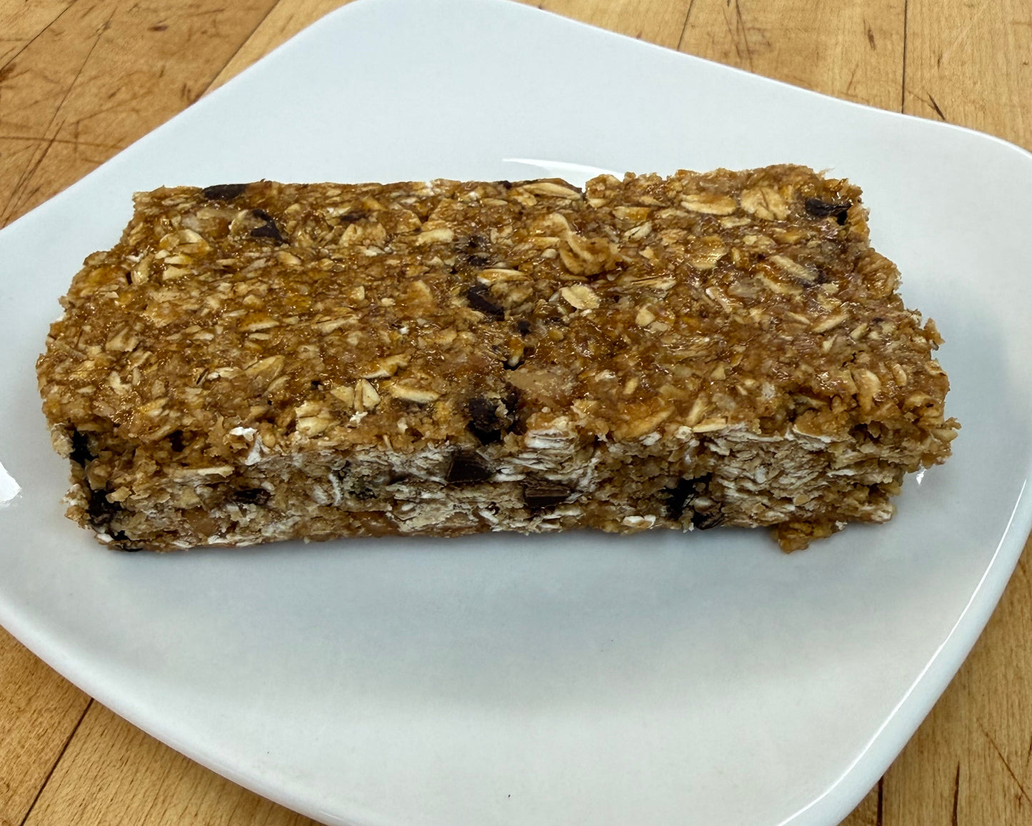 Peanut Butter and Chocolate Chip Granola Bars